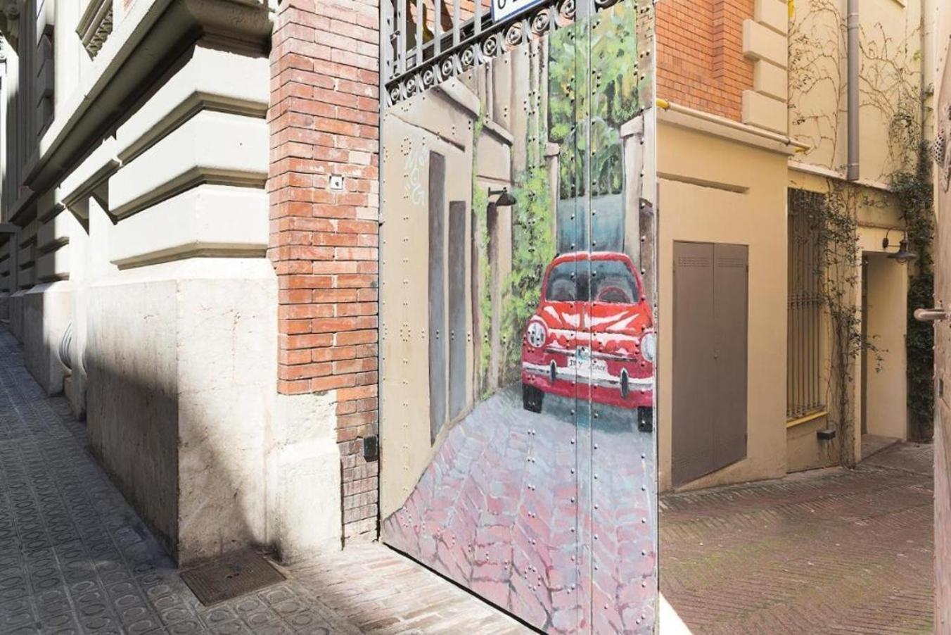 Romantic In Trendy Gracia Barcelona Exterior photo